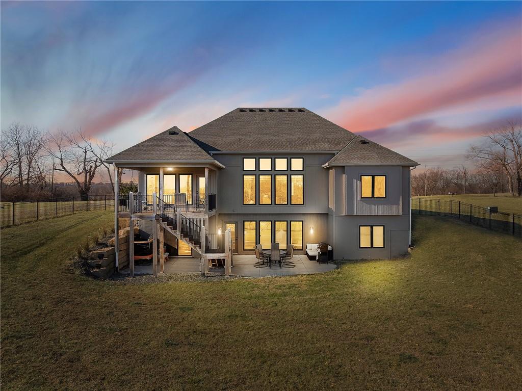 925 County Road B N/A