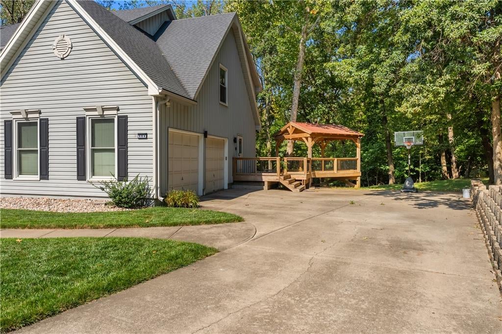 Photo of 504 NW 47th Street, Gladstone, MO 64116 (MLS # 2642822)