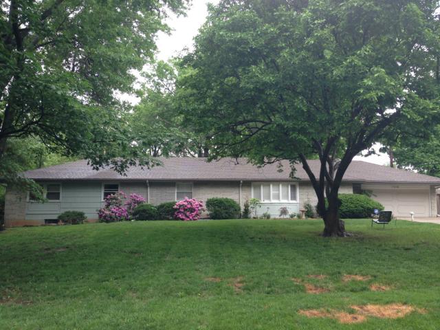 Photo 1 of 21 — 11216 Wornall Road, Kansas City, MO 64114