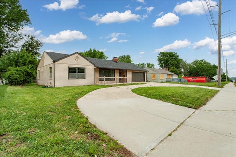 3710 S Sterling Avenue, Independence, MO 64052 - MLS#: 2621161