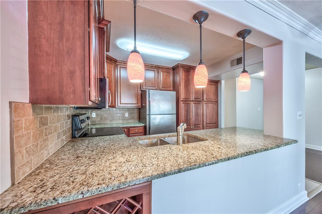 4727 Jarboe Street 83