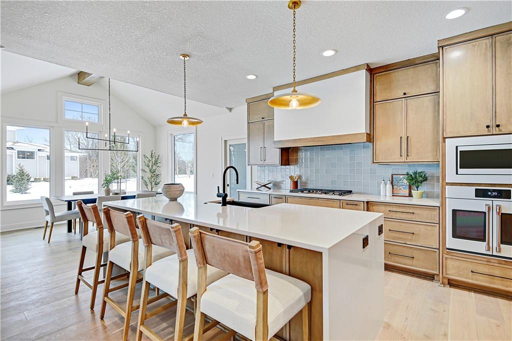 11327 W 170th Terrace