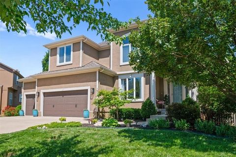 7402 W 145th Terrace Overland Park KS 66223