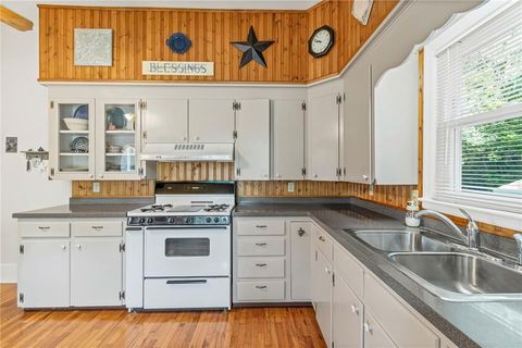 Tiny photo for 324 Harrison Street, Liberty, MO 64068 (MLS # 2588885)