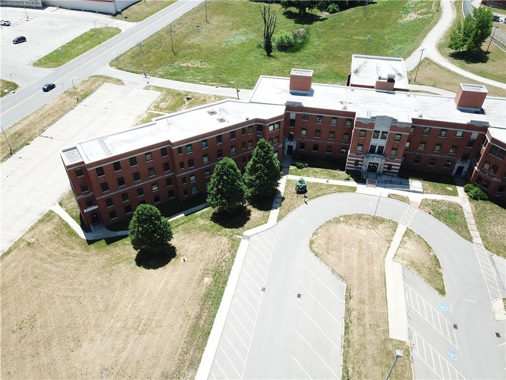 St Joseph, Missouri 64506, United States, ,Commercial,Pending,56630