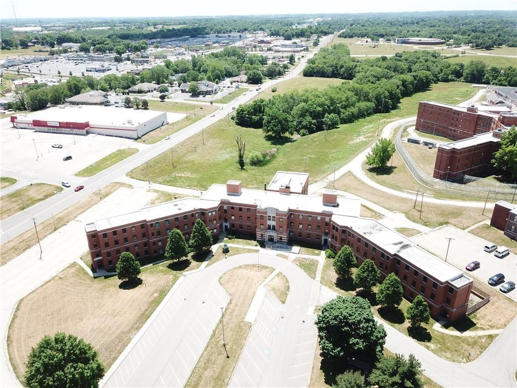 St Joseph, Missouri 64506, United States, ,Commercial,Pending,56630
