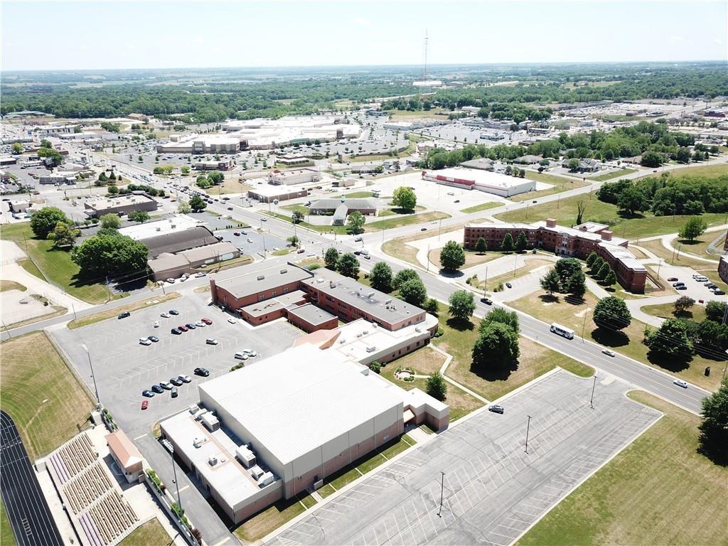 St Joseph, Missouri 64506, United States, ,Commercial,Pending,56630