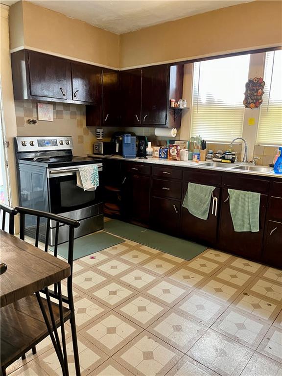 St Joseph, Missouri 64501, United States, ,Residential,Pending,208891