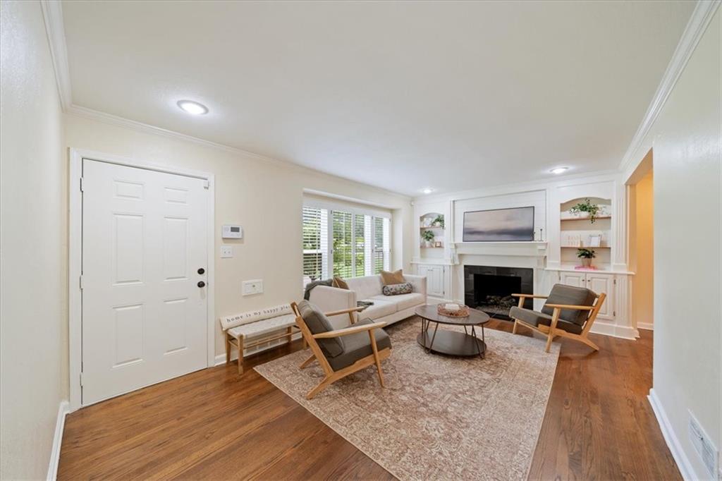 5200 W 72ND Street