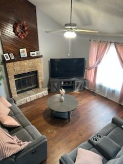 Photo of 11312 W 77th Street, Shawnee, KS 66214 (MLS # 2643171)