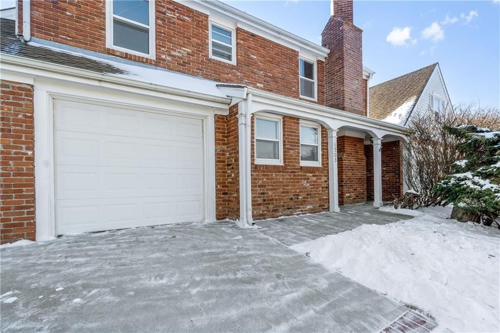 Photo of 1503 Crossgate Drive, Lawrence, KS 66047 (MLS # 2598617)