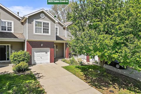 Photo of 8820 Timber Creek Lane, Pleasant Valley, MO 64068 (MLS # 2615276)