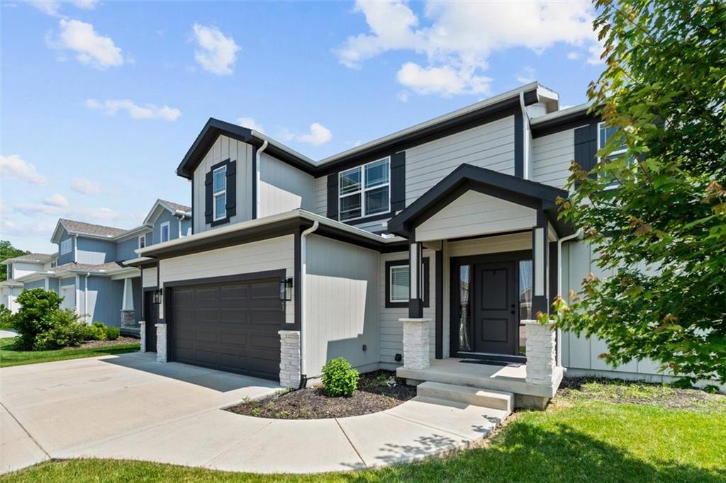 19623 W 196th Terrace