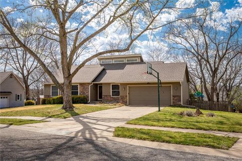 8014 Summit Street Lenexa KS 66215