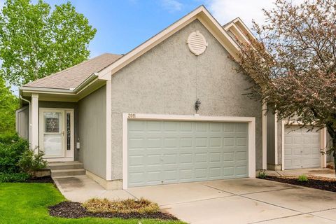 2011 Madison Drive, Bonner Springs, KS 66012 - #: 2546065