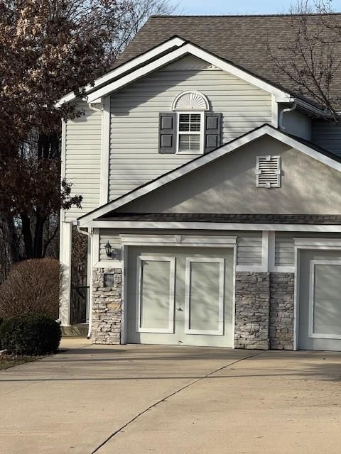 3357 SW Shadow Glen Drive Blue Springs MO 64015