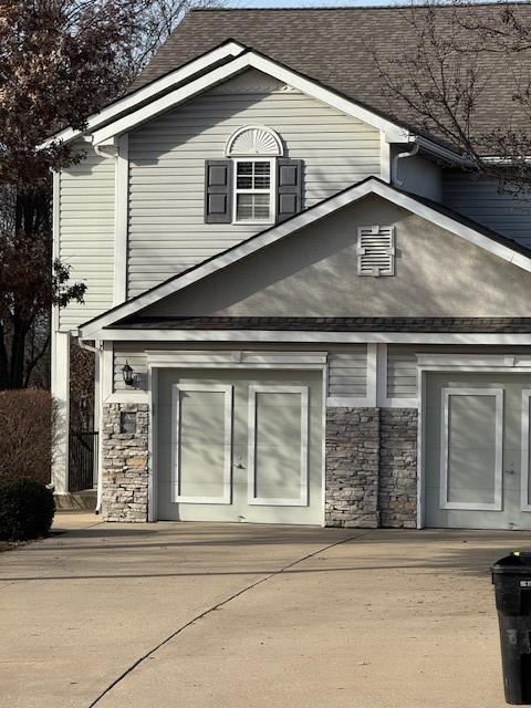 3357 SW Shadow Glen Drive