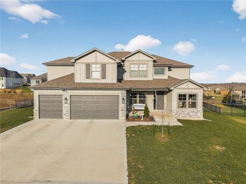 1116 Hummingbird Court Greenwood MO 64034