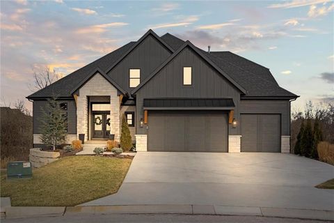 15513 W 166th Street, Olathe, KS 66062 - MLS#: 2536958