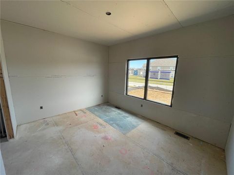 Tiny photo for 1824 Homestead Drive, Liberty, MO 64068 (MLS # 2609730)