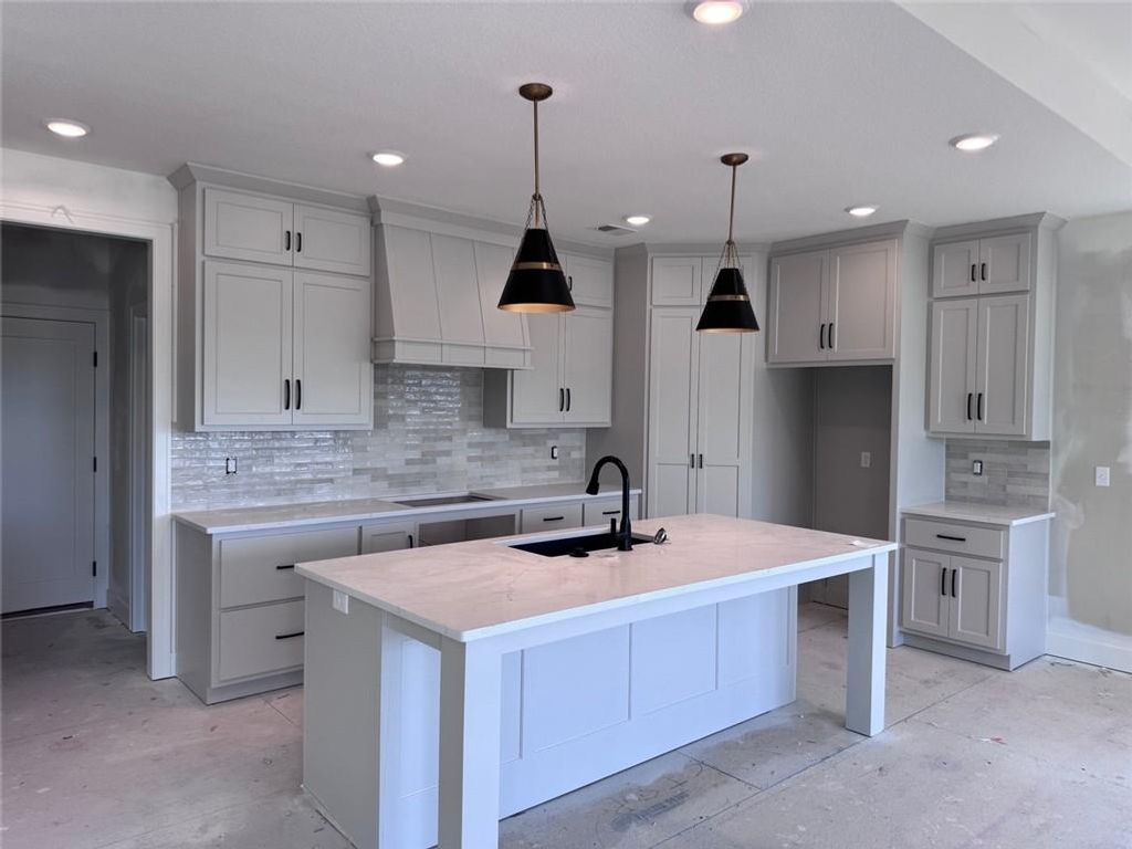 Photo of 1824 Homestead Drive, Liberty, MO 64068 (MLS # 2609730)