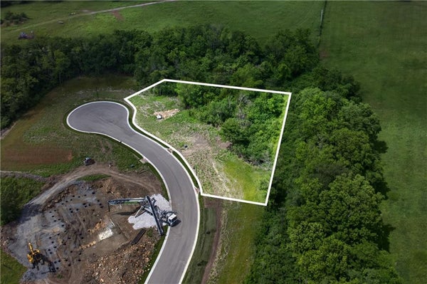 15903 ARGYLE DR, BELTON, MO 64012 - Image 3da93ea9e141a753cf2109fbcf150d5d/2417327290