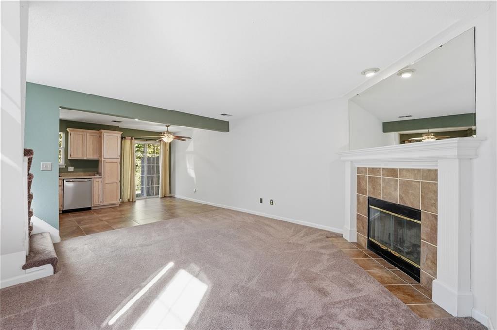 5611 NW Plantation Lane