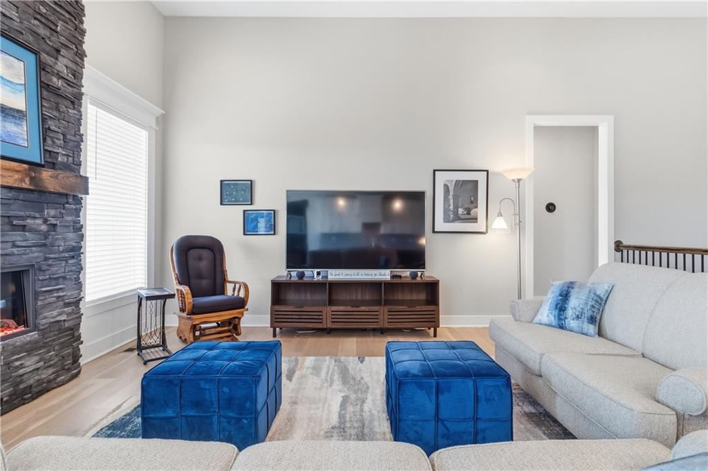 21119 W 188th Terrace