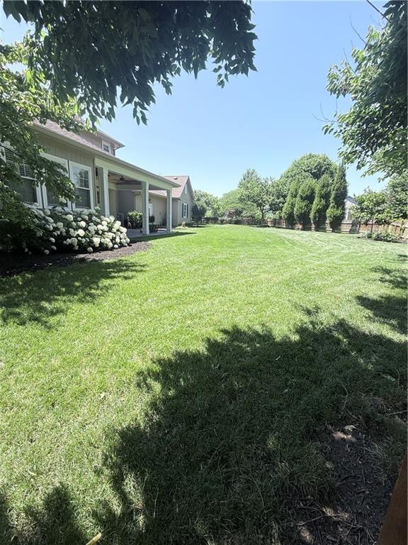 1041 SW Ellis Drive