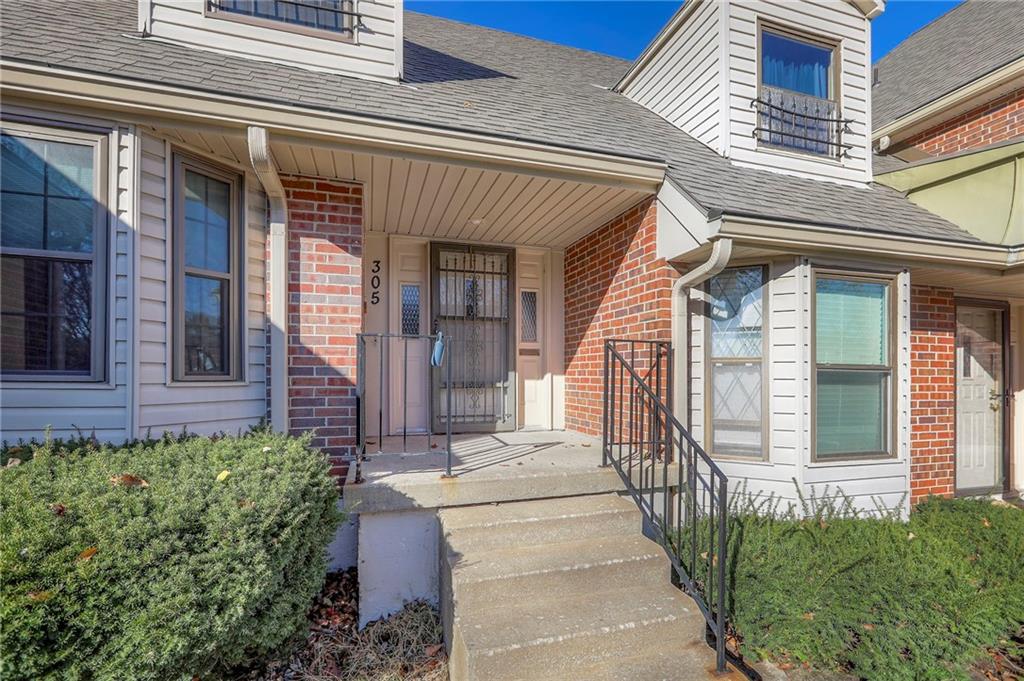 305 E Partridge Avenue