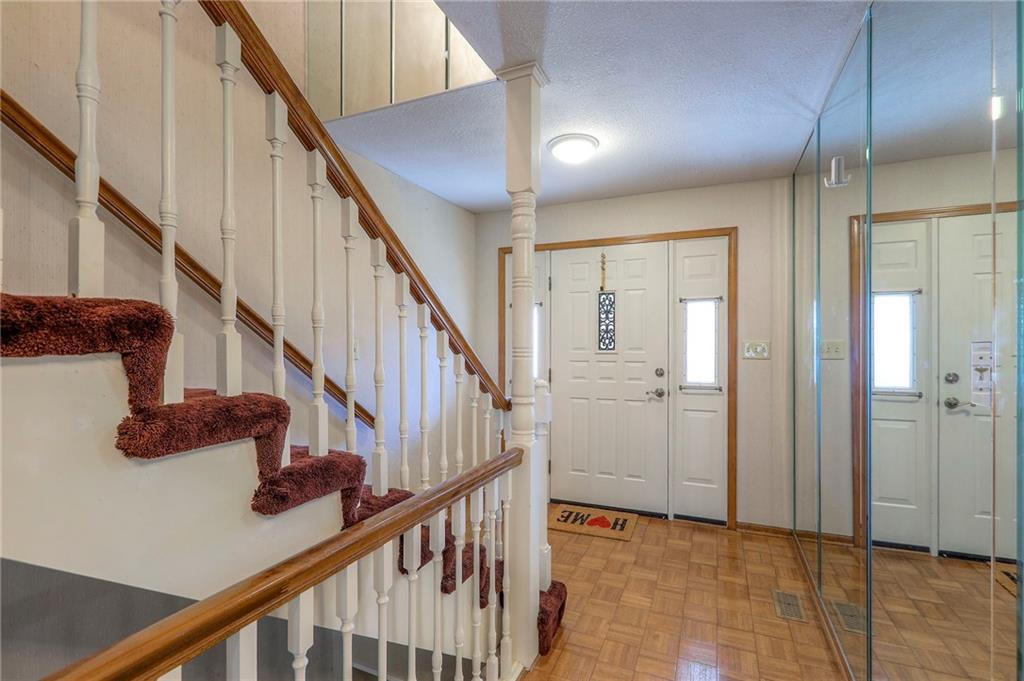 305 E Partridge Avenue