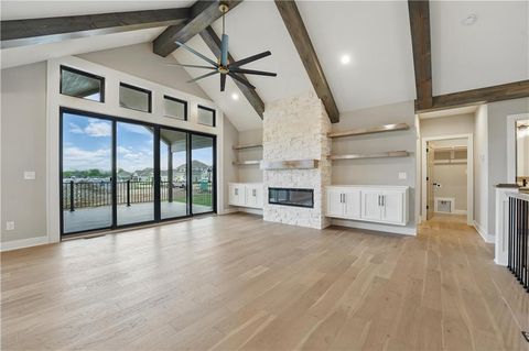 361 NW patch Court Lee's Summit MO 64081