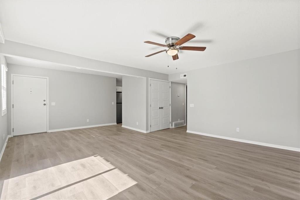 6206 Robinson Street 2