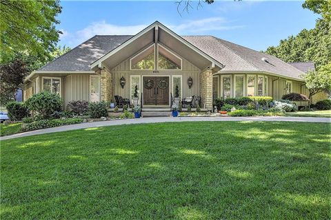 8201 W 100th Terrace, Overland Park, KS 66212 - MLS#: 2551391