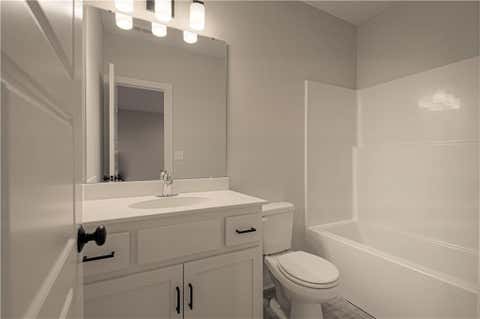 Tiny photo for 1038 Fir Lane, Liberty, MO 64068 (MLS # 2636616)