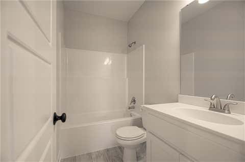 Tiny photo for 1038 Fir Lane, Liberty, MO 64068 (MLS # 2636616)