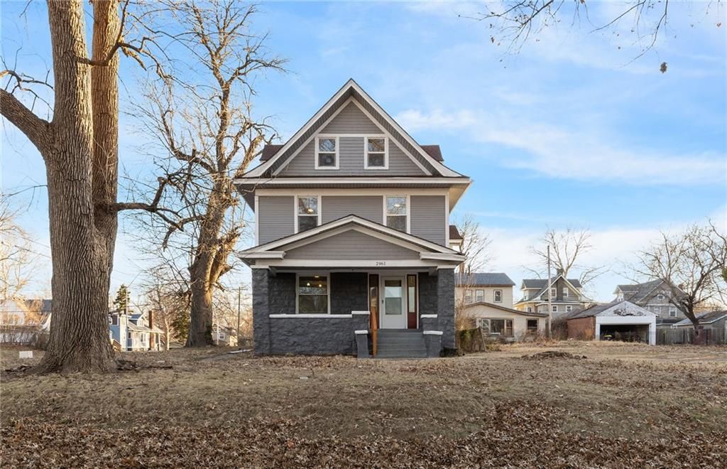 Photo of 2961 Lockridge Avenue, Kansas City, MO 64128 (MLS # 2597578)