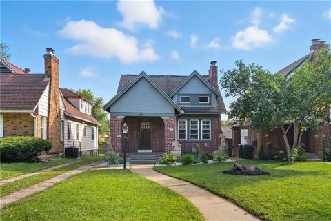 603 E 62nd Street, Kansas City, MO 64110 - MLS#: 2577356