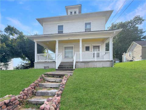 Photo of 109 N 10th Street, Atchison, KS 66002 (MLS # 2638160)