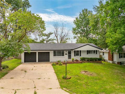 Photo of 15309 E 44th Terrace, Independence, MO 64055 (MLS # 2637055)