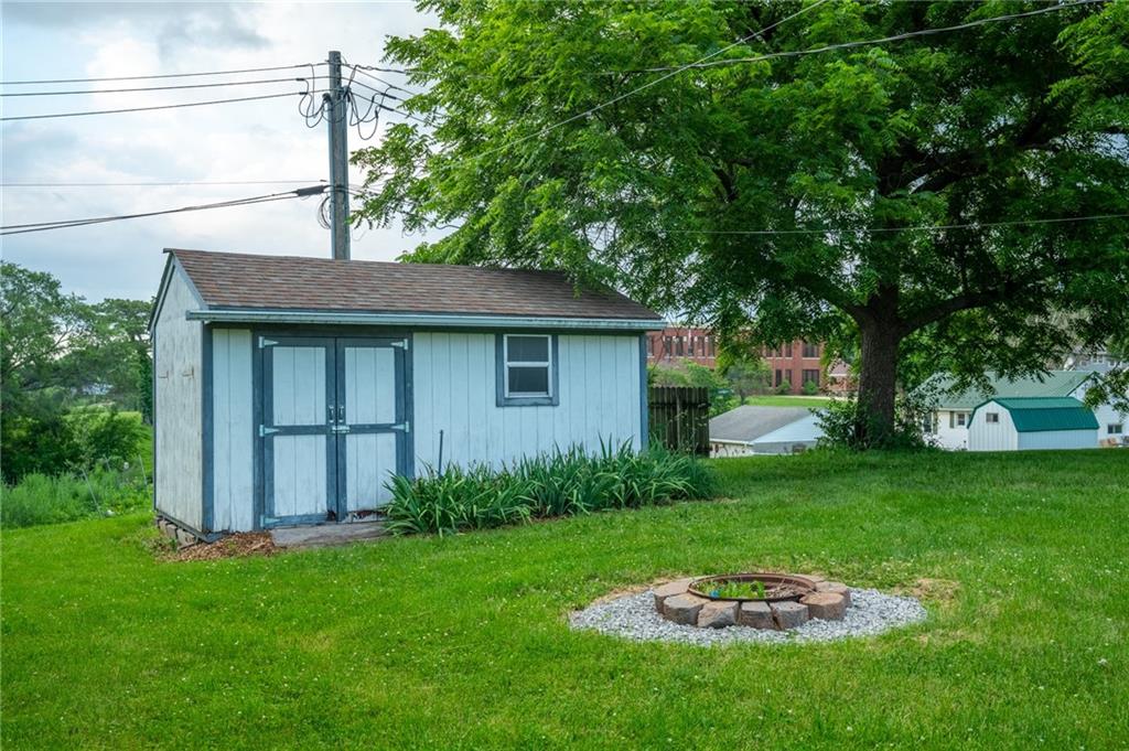 409 W Van Buren Street