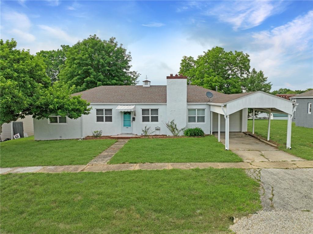 409 W Van Buren Street