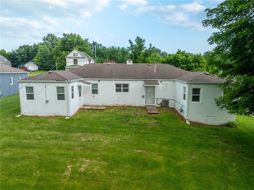 409 W Van Buren Street