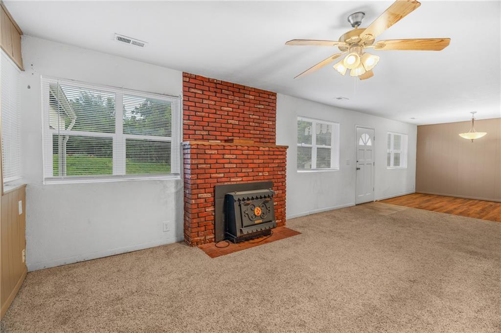 409 W Van Buren Street
