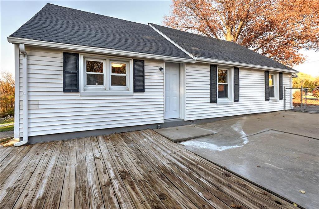 Photo 1 of 25 — 4000 Denton Road, Kansas City, MO 64133