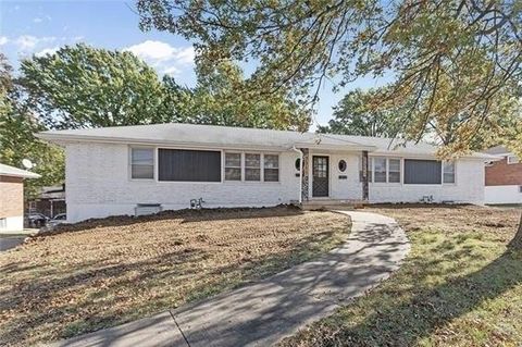 7311 Raytown Road Raytown MO 64133