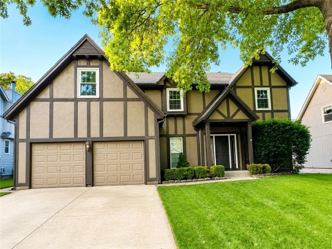 Photo of 14120 W 114th Street, Olathe, KS 66215 (MLS # 2619791)