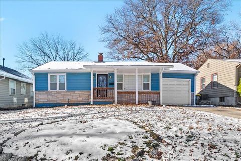 7726 Summit Street Kansas City MO 64114