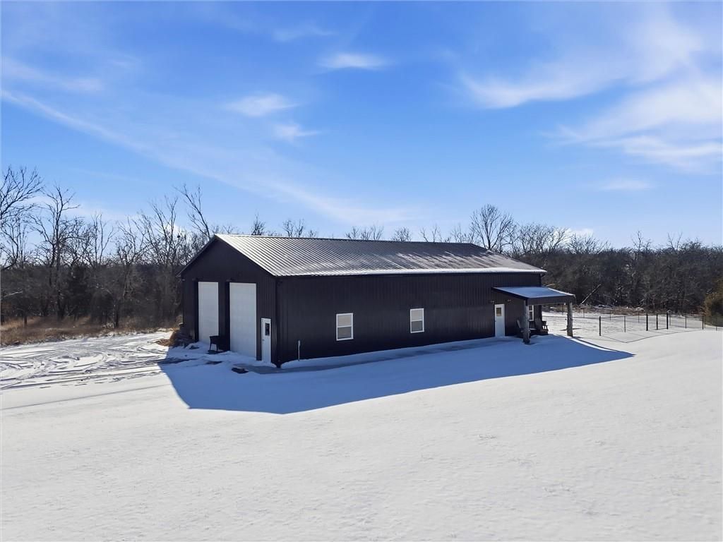 Photo of 17115 E 215th Street, Peculiar, MO 64078 (MLS # 2598336)