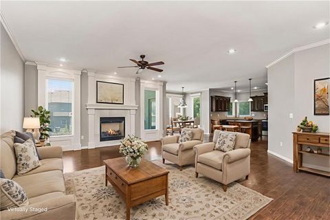 Photo of 16211 S Locust Street, Olathe, KS 66062 (MLS # 2589149)